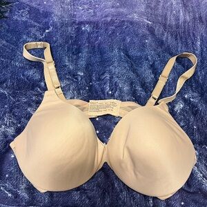 Bali 34C Nude T-Shirt Bra Lightly Padded Underwire Smooth Full Coverage